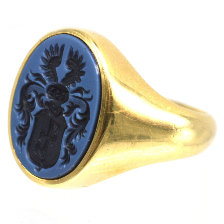 Early 20th Century 14ct Gold Sardonyx Signet Ring with Armorial Intaglio Crest | Parkin and Gerrish (UK)